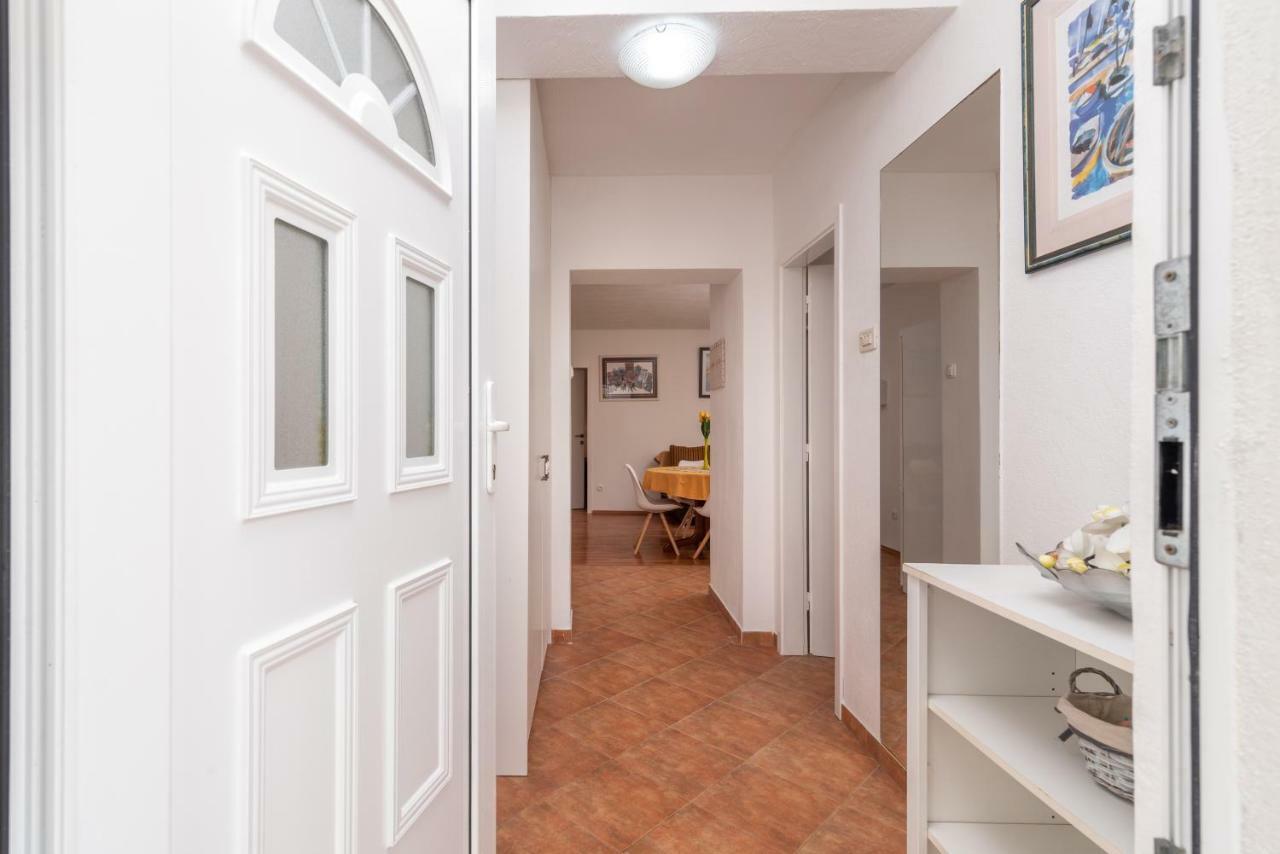 Apartment Dinka Trogir Kültér fotó