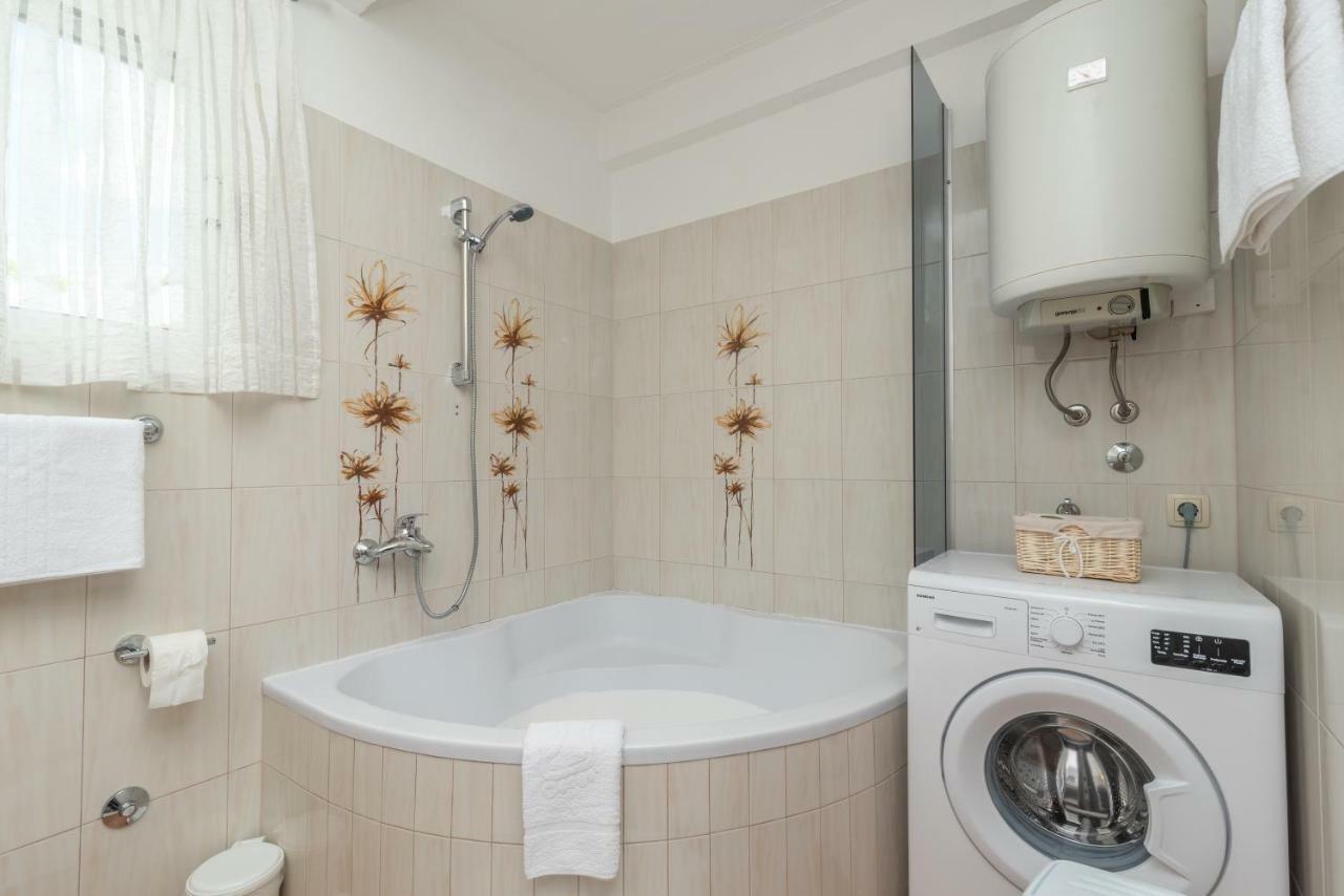 Apartment Dinka Trogir Kültér fotó
