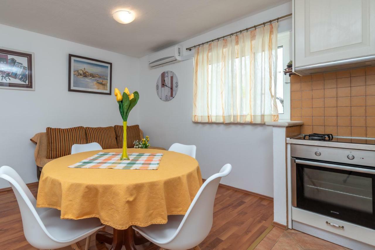 Apartment Dinka Trogir Kültér fotó