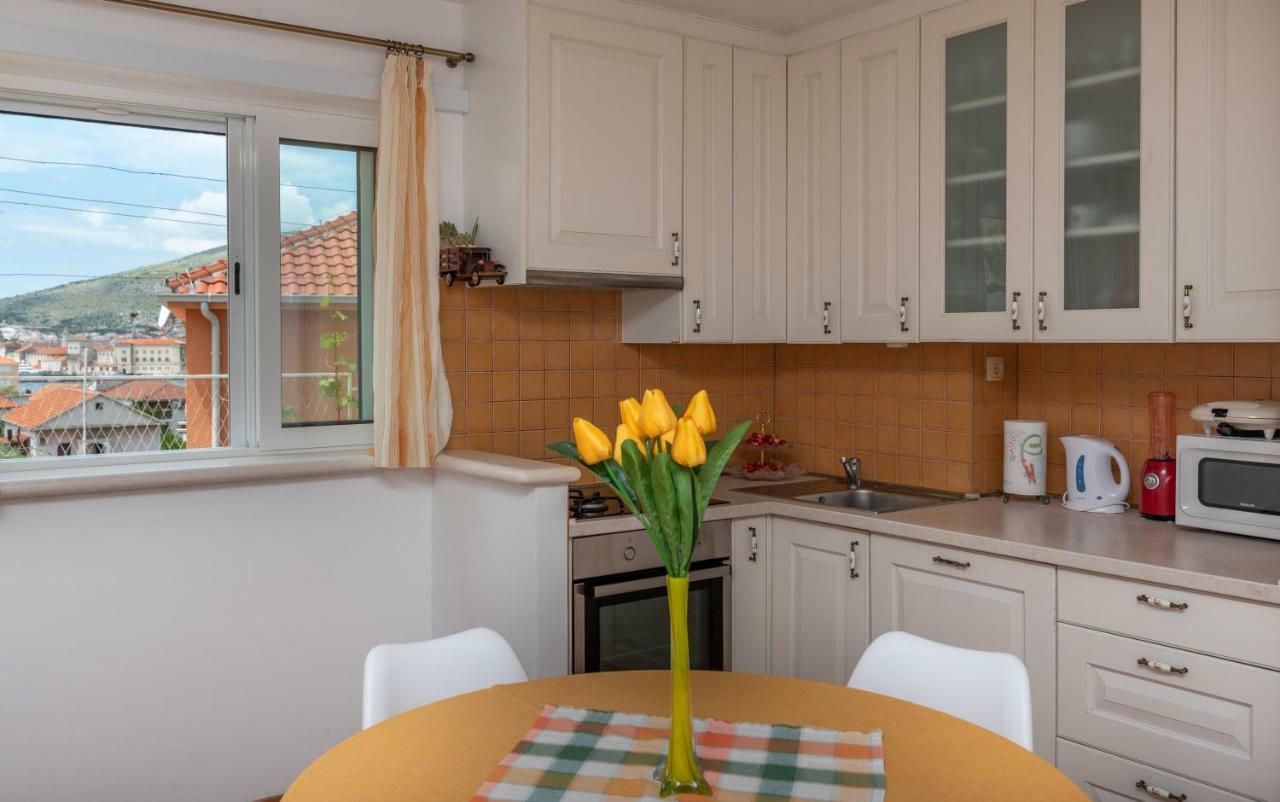Apartment Dinka Trogir Kültér fotó